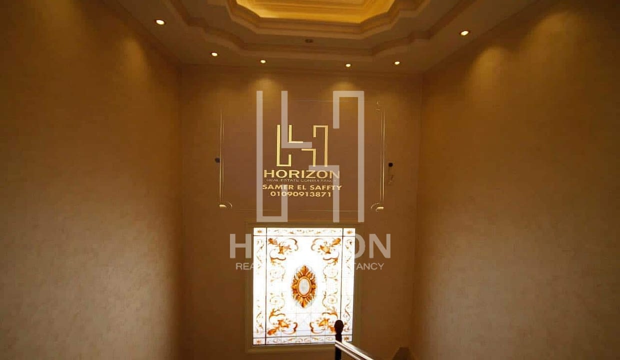 Luxury Villa in Grand Residence Compound New Cairo