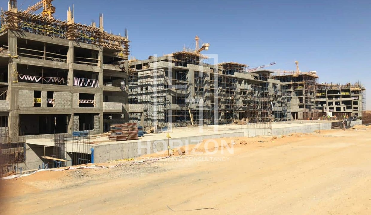 Duplex For Sale in Compound Hyde Park New Cairo