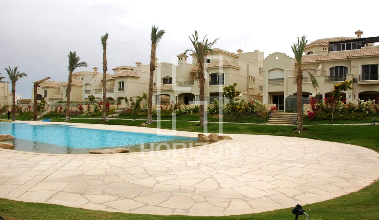 Twin House For Sale in El Patio 1 New Cairo La Vista