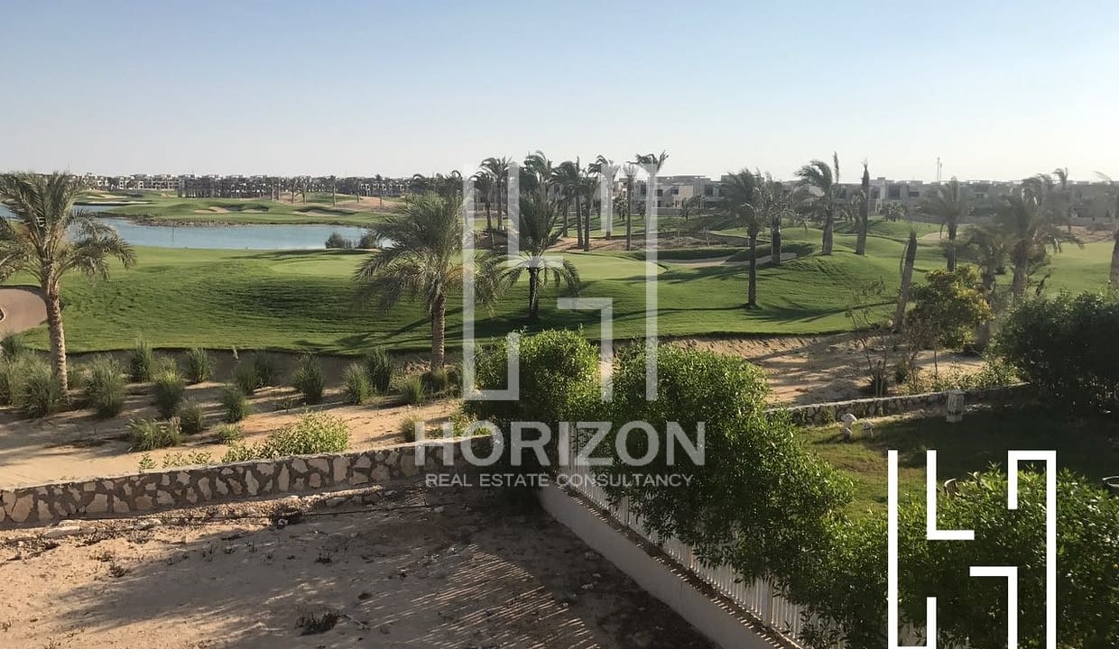 Chalet for sale in Hacienda Bay Palm Hills North Coast