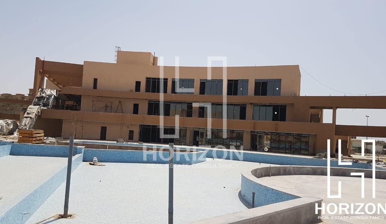 Coffee shop for rent in Avenue Mall Al Rehab City 2