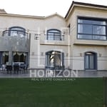 Luxury Resale Villa in Lake View Compound New Cairo