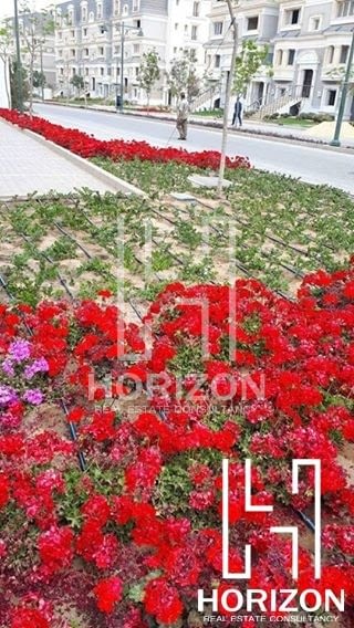 I Villa garden corner in Mountain View Hyde Park New Cairo