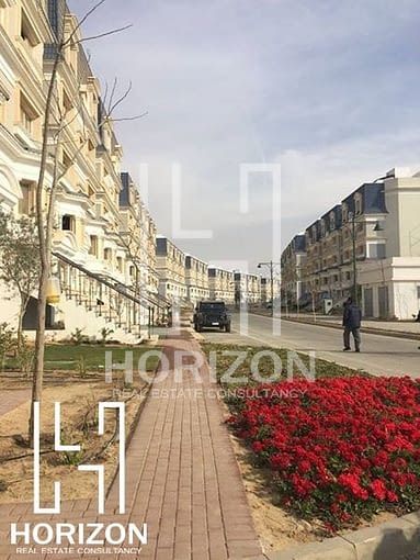 I Villa roof for sale in Mountain View Hyde Park New Cairo