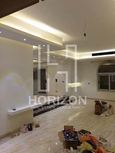 Apartment corner in El Yasmeen 2 New Cairo