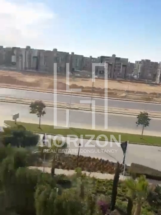 ستوديو للبيع فى كمبوند هايد بارك القاهرة الجديدة