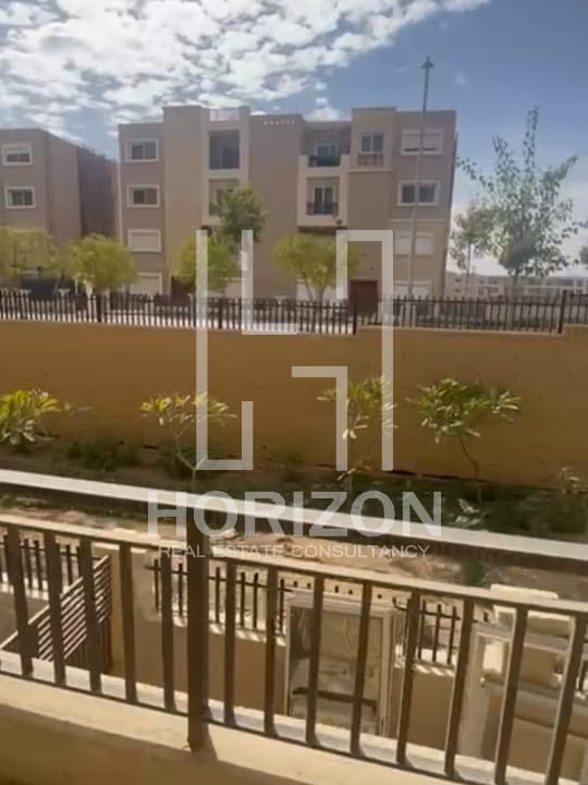 شقة للبيع في كمبوند تاج سيتي تاج سلطان (9)