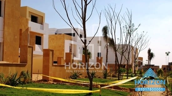 Town house corner for sale in Layan New Cairo