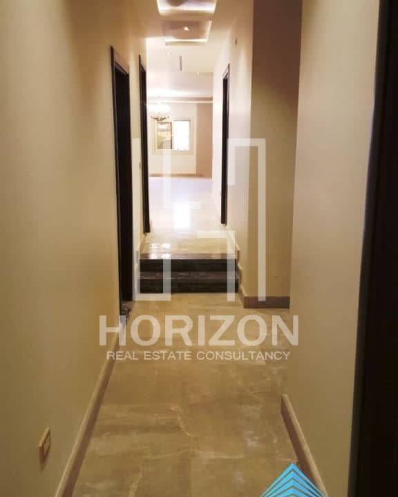Ground floor for rent in West Golf New Cairo