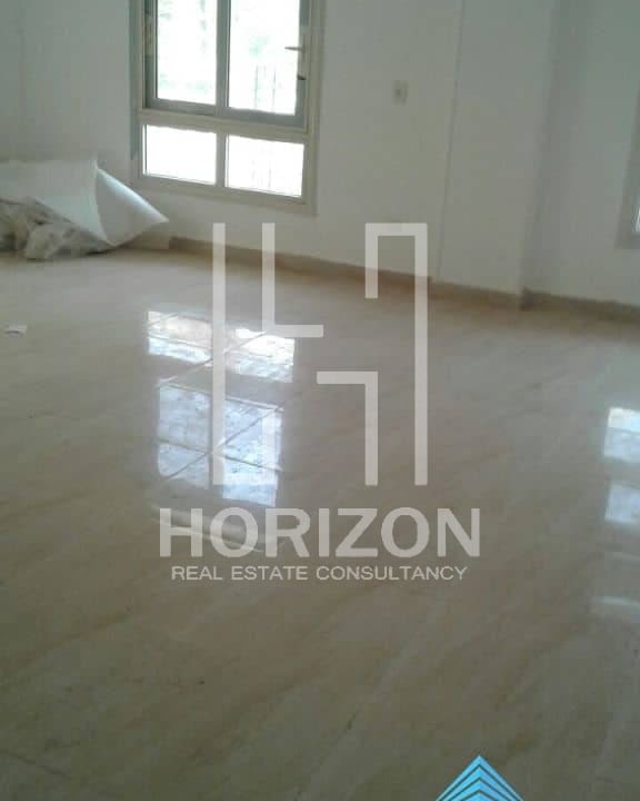 Ground floor in Third district 5 Settlement New Cairo