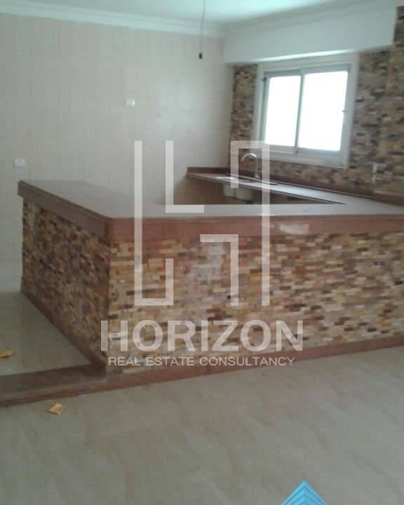 Ground floor in Third district 5 Settlement New Cairo