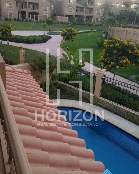 Twin house with swimming pool in Les Rois New Cairo