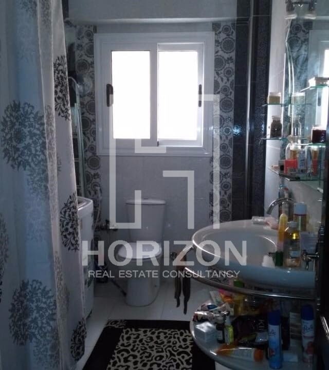 Apartment corner in El Banafseg Buildings New Cairo