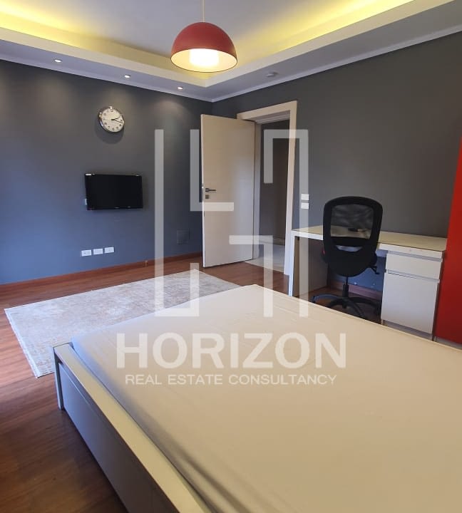 فيلا منفصلة مفروشة بالكامل للايجار فى كمبوند ماونتن فيو ١ التجمع الخامس القاهره الجديده