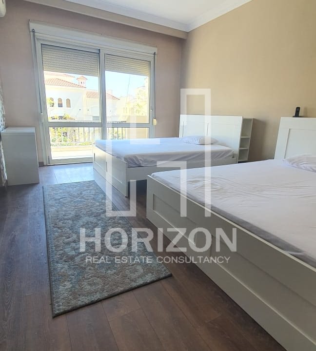 توين هاوس للبيع في الباتيو 1 التجمع الخامس القاهرة الجديدة