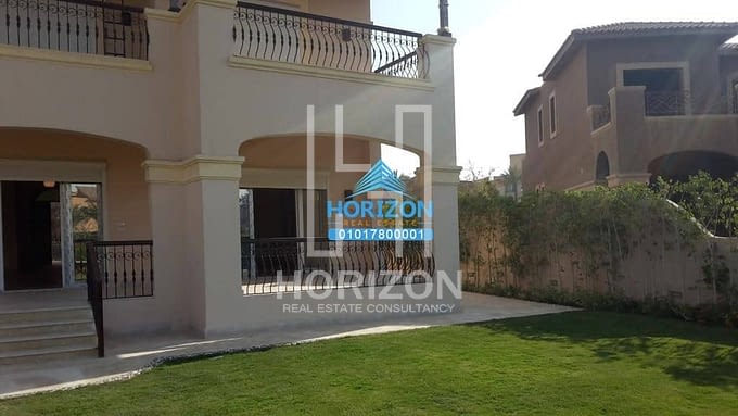 Villa for sale in Hyde Park New Cairo