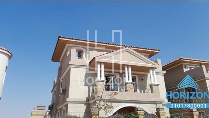 Villa for sale in Maxim New Cairo