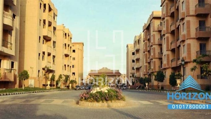 Apartment 101 m special price in El Ashrafiya compound