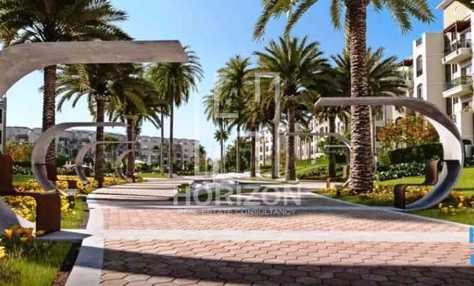 Ground floor prime location in Stone Residence New Cairo