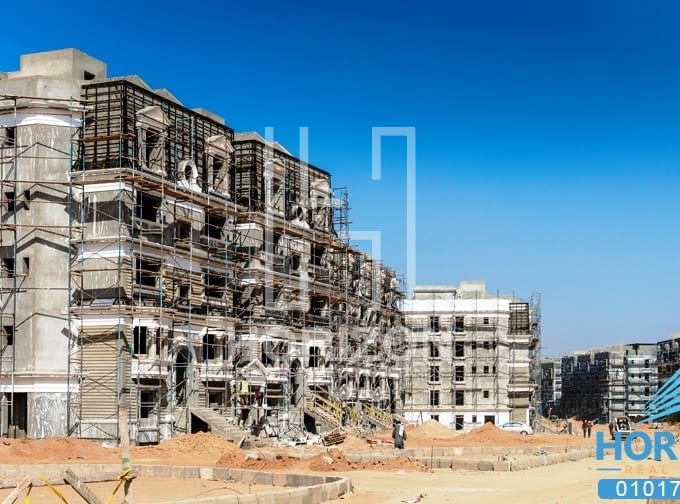 Pent house Phase 7 in Mountain View Hyde Park