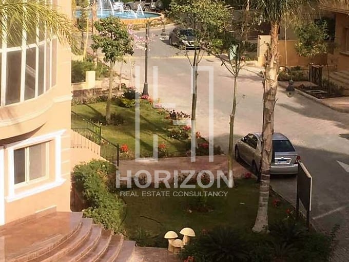 Apartment in Family City compound close to El Rehab City New Cairo