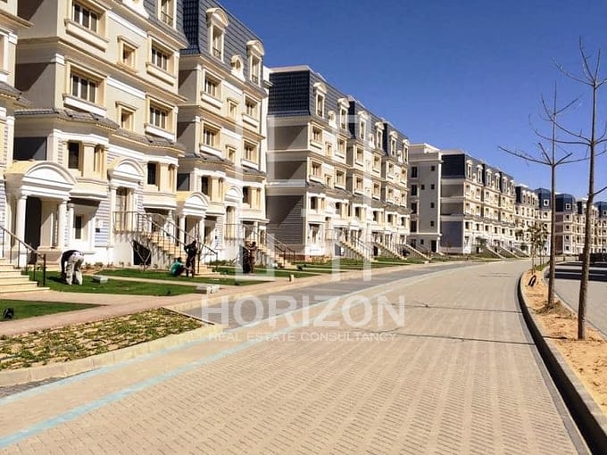 Ivilla A garden middle in Mountain View Hyde Park