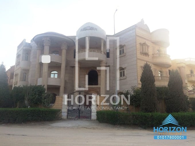 Villa in El Banafseg villas Close to Water Way New Cairo