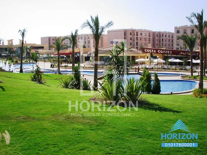 Apartment Wide garden view in Al Rehab City New Cairo