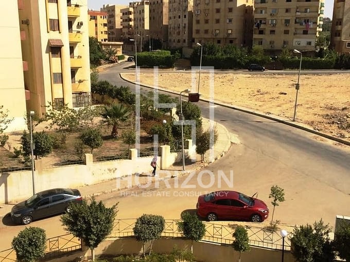 Apartment in Fourth district - Mini Petroleum compound New Cairo