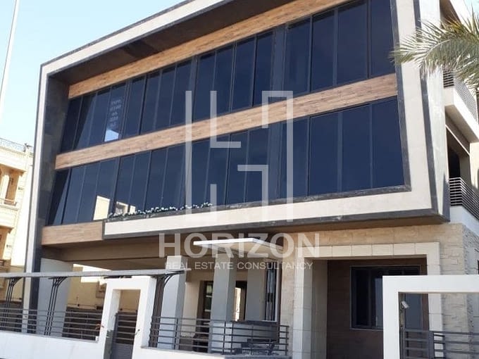 Villa for sale or rent in South Academy "A" New Cairo