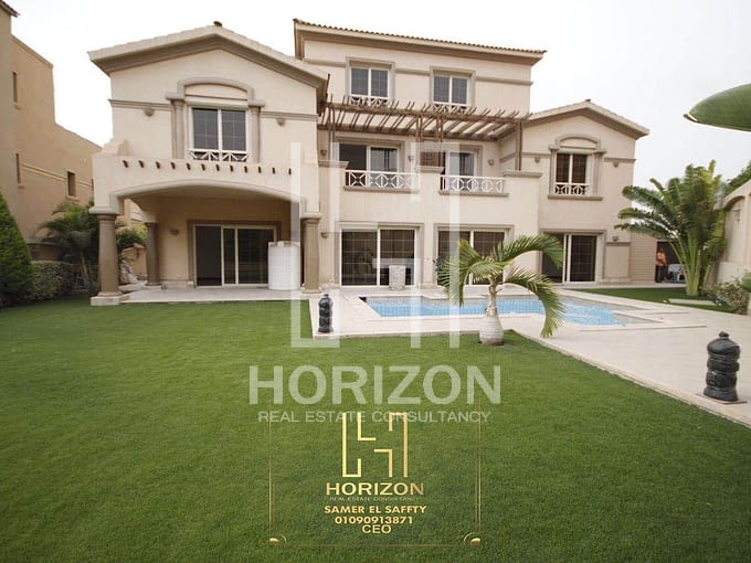 For Sale Villa in Compound Katameya Hills New Cairo