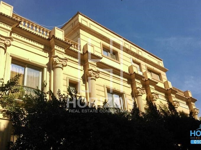 Villa for sale in Diplomats New Cairo