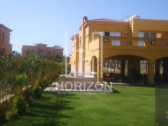 Finished Villa For Sale in Gardenia Springs New Cairo