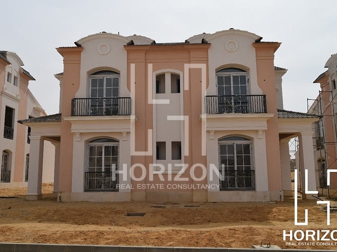 Twin house for sale in Layan compound New Cairo