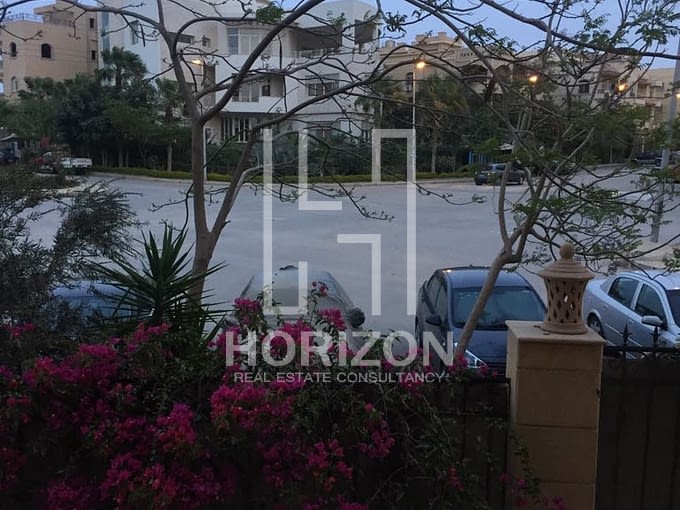 Duplex for sale in Diplomats Compound New Cairo