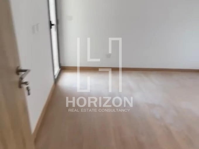 Penthouse for rent in Fifth Square AlMarasem New Cairo 