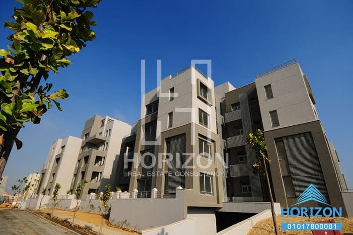 Duplex garden in Palm Hills Village Gate New Cairo