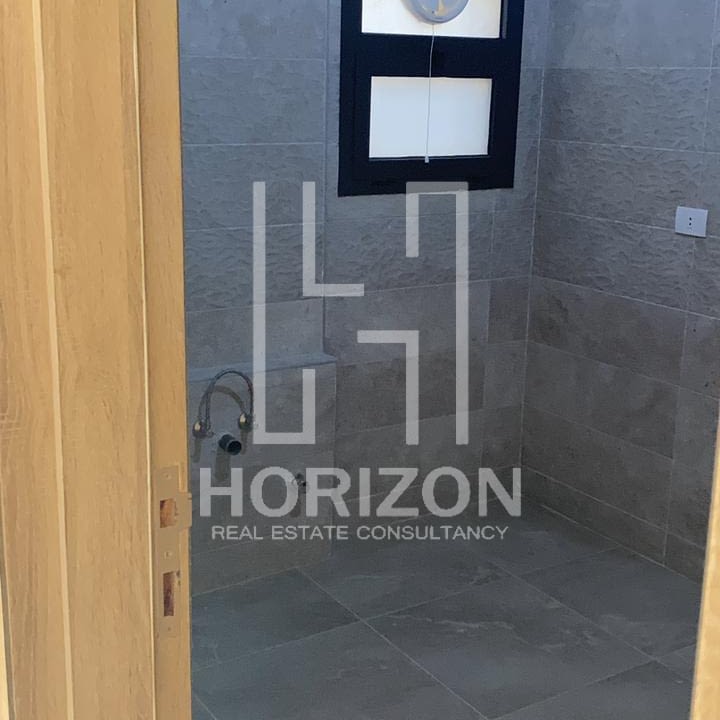 شقة ايجار فى فيفث سكوير المراسم | Horizon Estate