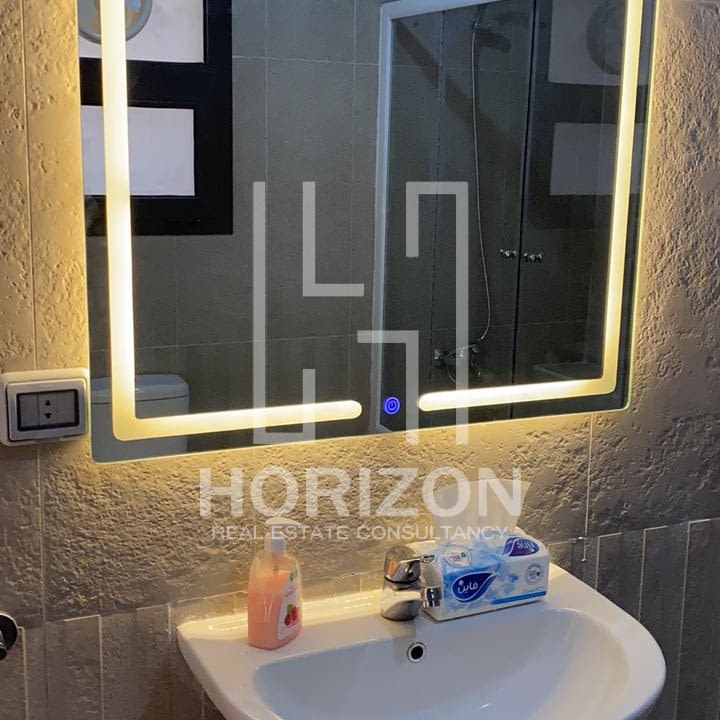 شقة ايجار فى فيفث سكوير المراسم | Horizon Estate