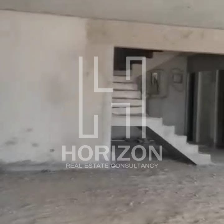 دوبلكس بجاردن في كمبوند هايد بارك القاهرة الجديدة