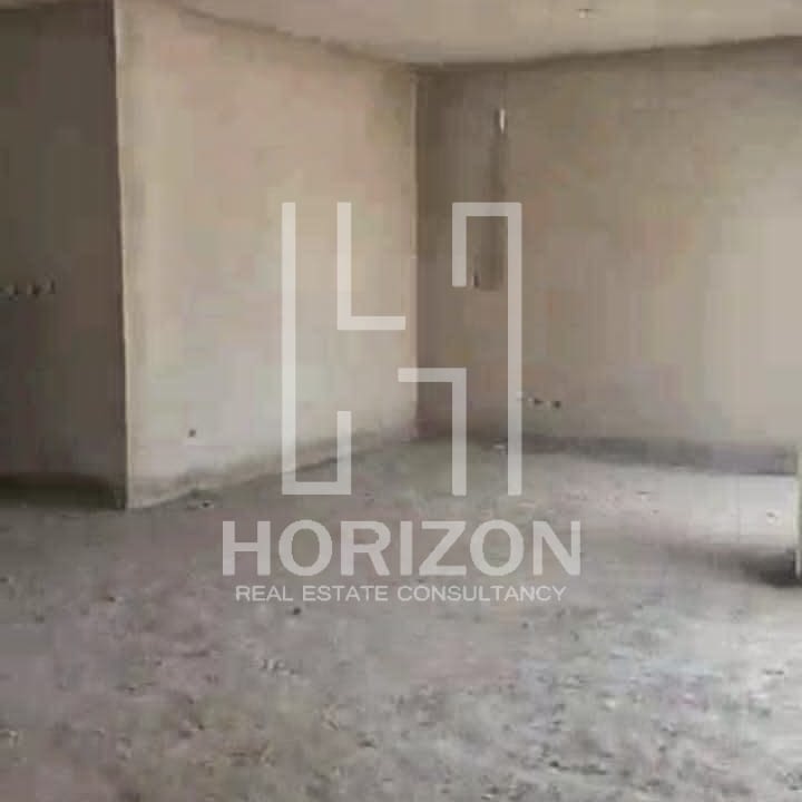 دوبلكس بجاردن في كمبوند هايد بارك القاهرة الجديدة