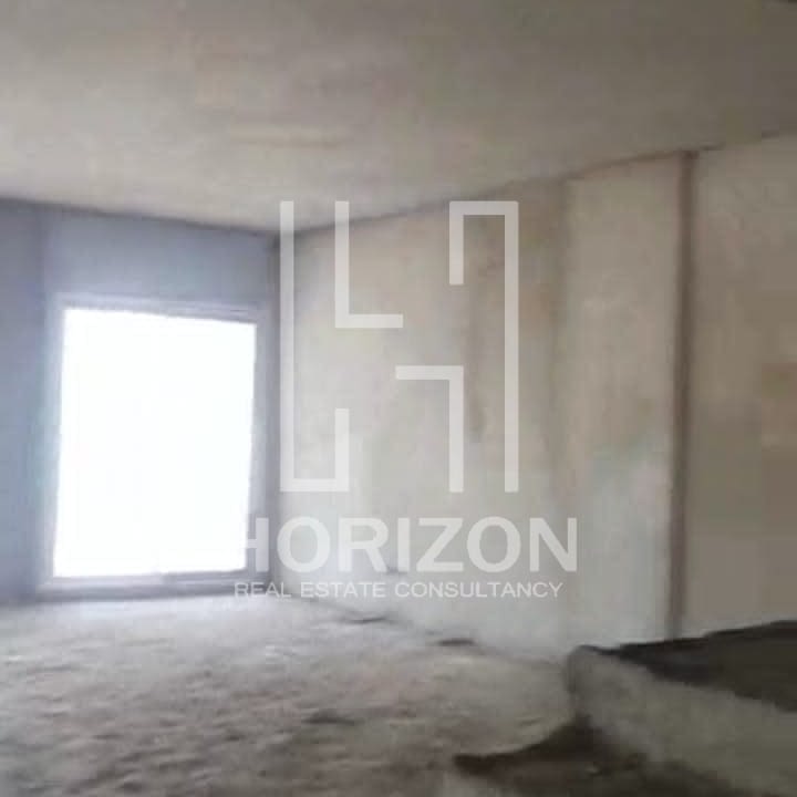 دوبلكس بجاردن في كمبوند هايد بارك القاهرة الجديدة