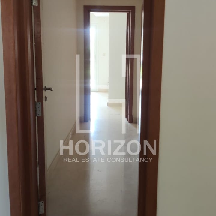 فيلا مستقلة للايجار في كمبوند ميفيدا القاهرة الجديدة