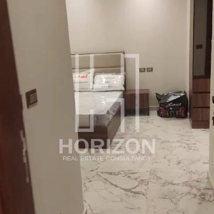 شقة للبيع في كمبوند ايستاون سوديك التجمع الخامس القاهرة الجديدة