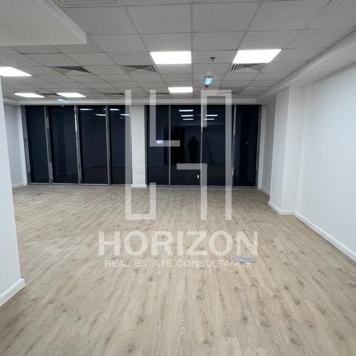 مكتب للإيجار في كايرو فيستيفال سيتي القاهرة الجديدة