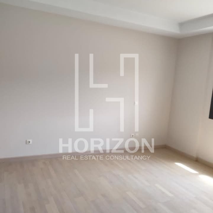 شقة للإيجار في كمبوند ميفيدا كريسنت القاهرة الجديدة