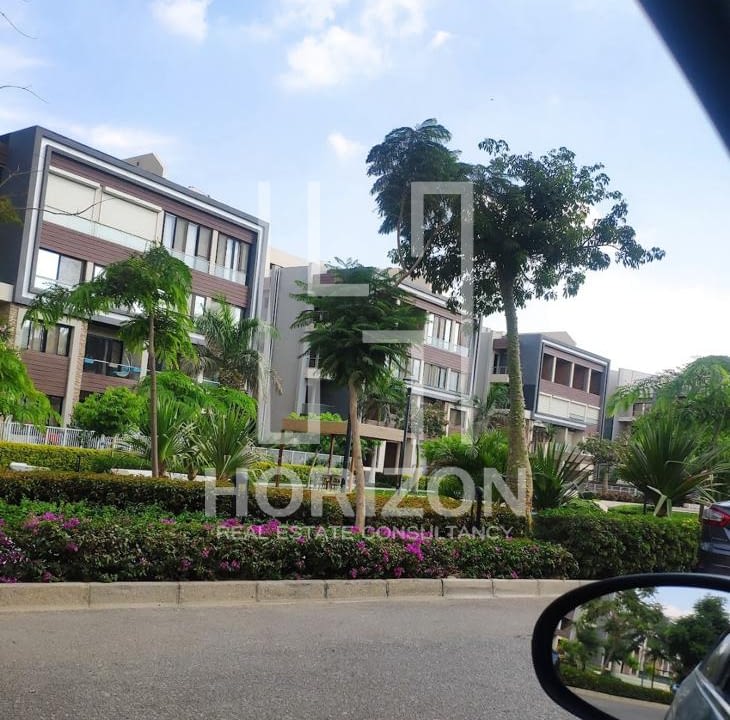 بنتهاوس ايجار في كمبوند ميدتاون القاهرة الجديدة