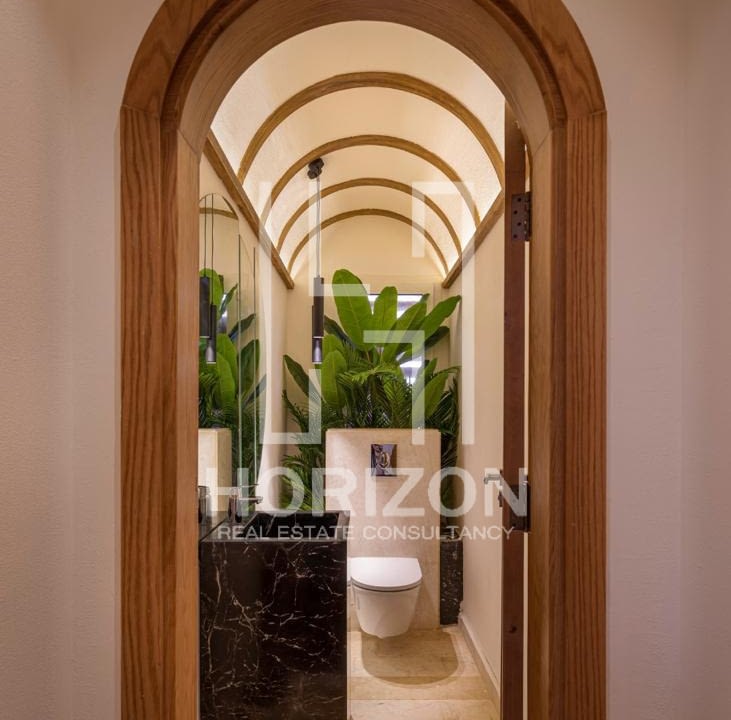 WhatsApp Image 2025-08-31 at 9.53.21 PM (1)