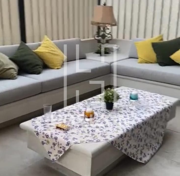 Apartment with garden for rent in Compound Eastown New Cairo