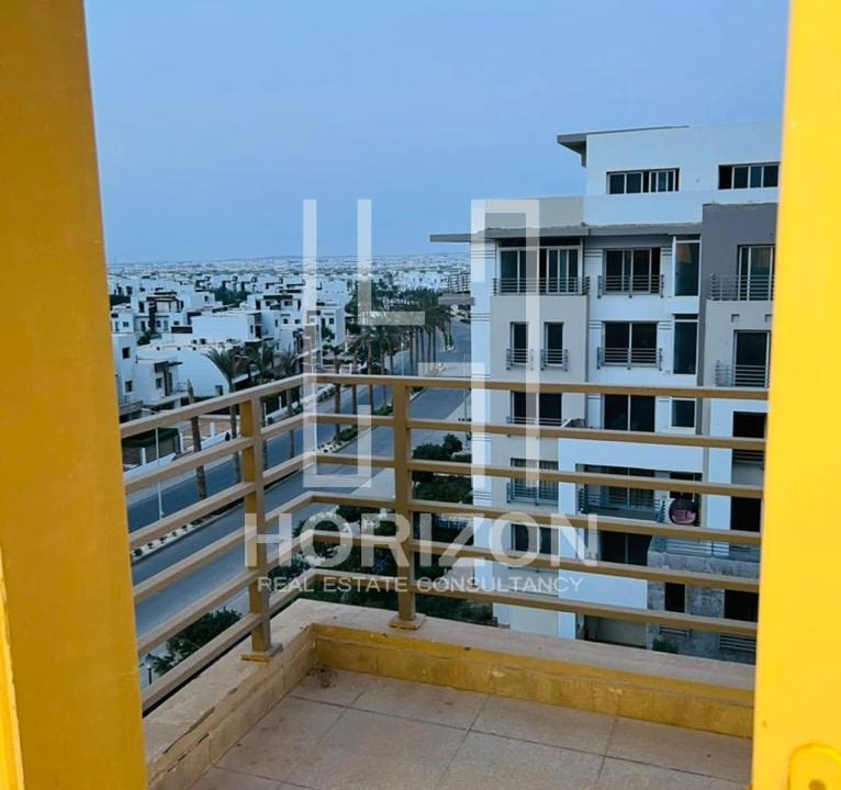 شقة للإيجار فى هايد بارك | هورايزن استيت